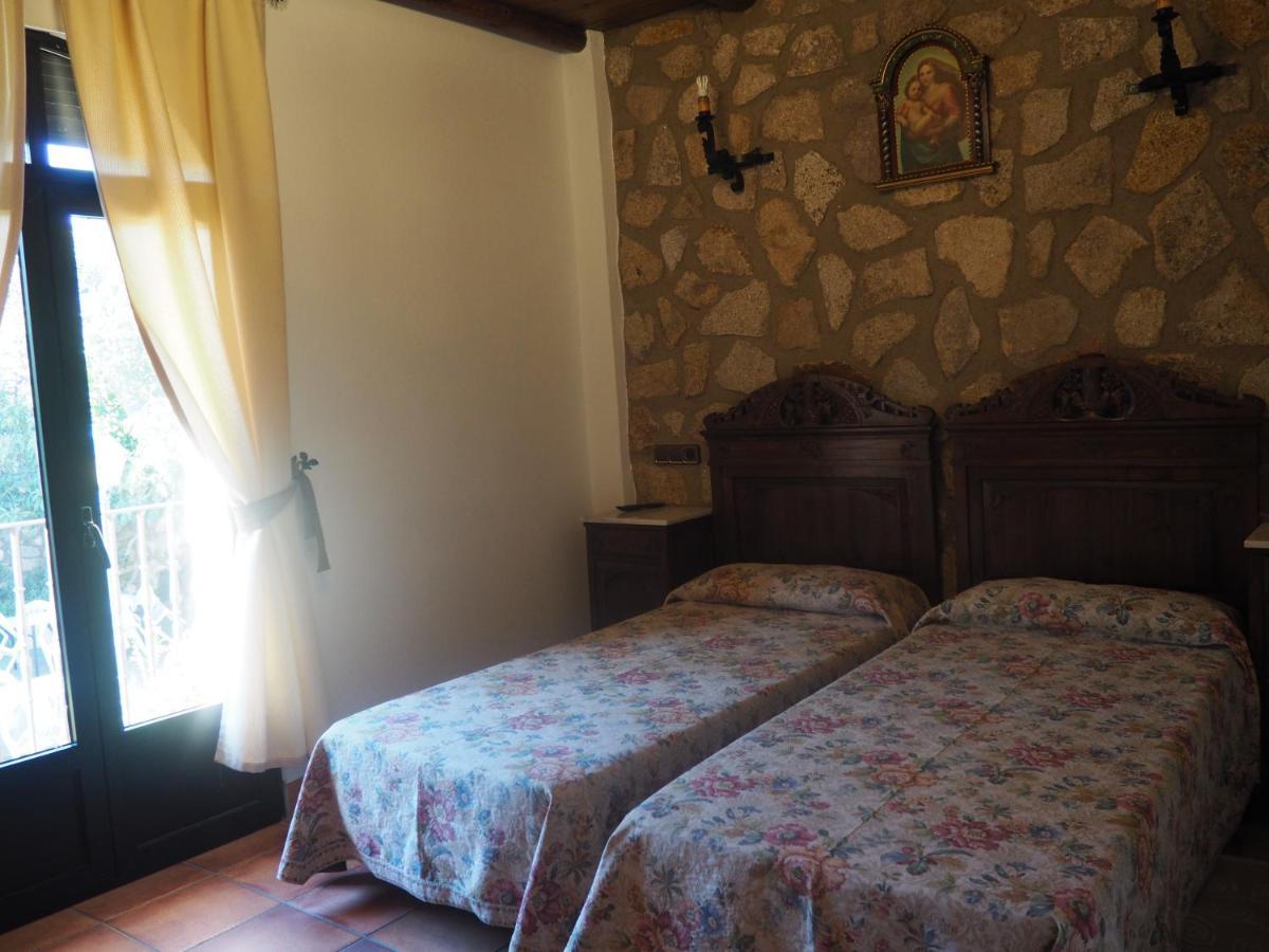 Hotel Rural El Convento Валенсия-де-Алькантар Экстерьер фото